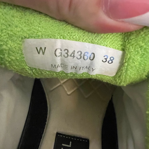 Chanel Sneakers!! - Picture 6 of 12